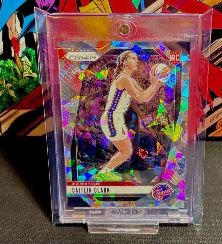 2024 Panini Prizm WNBA Basketball Caitlin Clark Cracked Ice #22