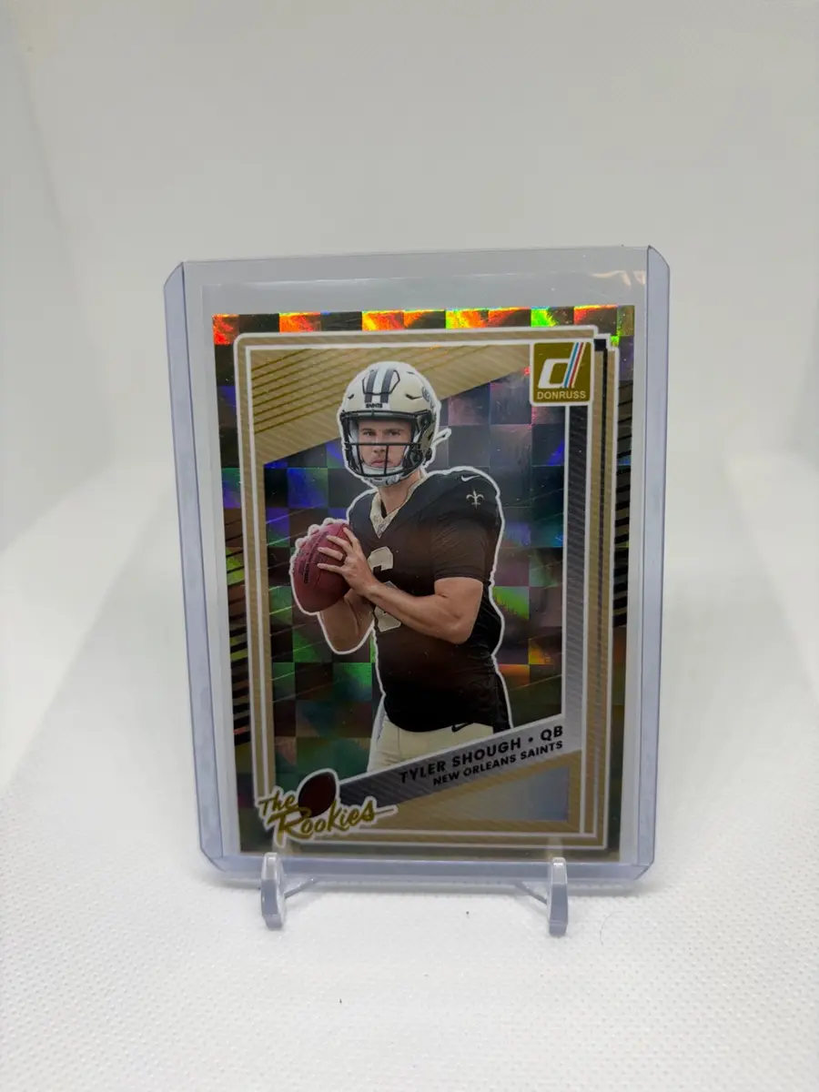 2025 Donruss Football Tyler Shough Gold #17 /25